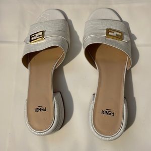 Fendi, vitello stampa slide